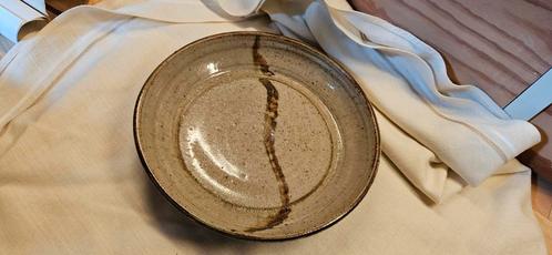 Handgedraaide keramische schaal – studio pottery gesigneerd, Antiek en Kunst, Antiek | Schalen, Ophalen of Verzenden
