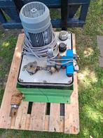 Hydrauliek unit met cilinder evt voor bouwen houtklover, Doe-het-zelf en Verbouw, Gereedschap | Overige machines, Ophalen of Verzenden