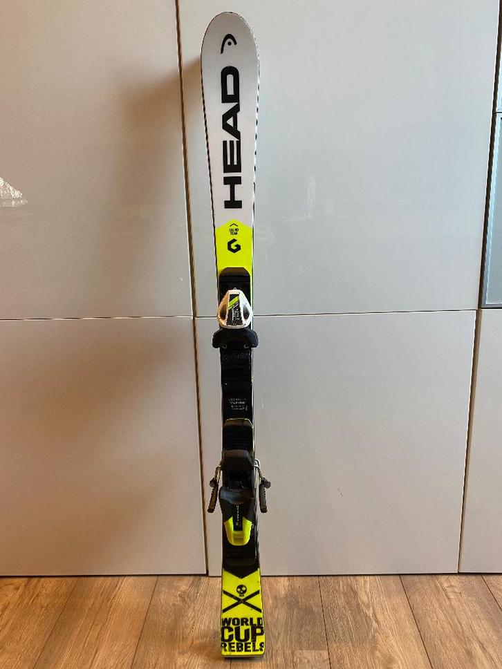 In zeer nette staat: Head Worldcup Rebels kinderski's 120cm, Sport en Fitness, Skiën en Langlaufen, Zo goed als nieuw, Ski's, Skiën