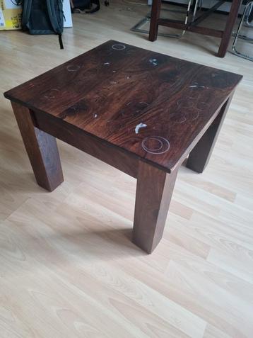 Salontafel beschikbaar voor biedingen