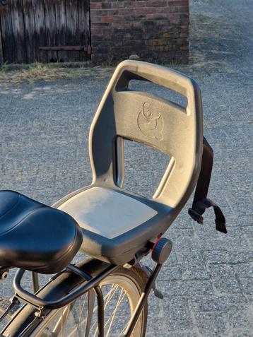 Compleet fietsstoeltje Qibbel Junior 6+, met voetsteunen. beschikbaar voor biedingen