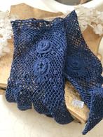 Zeer oude kanten handschoenen blauw, Antiek en Kunst, Ophalen of Verzenden