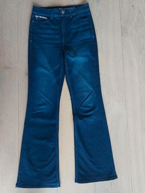 Als nieuw, Pom Amsterdam spijkerbroek, maat 38, Kleding | Dames, Spijkerbroeken en Jeans, Zo goed als nieuw, W30 - W32 (confectie 38/40)