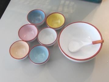 Pindasetje compleet retro brocante jaren zeventig vintage beschikbaar voor biedingen