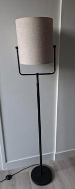 Vloerlamp taupe zwart z.g.a.n., Ophalen, Zo goed als nieuw