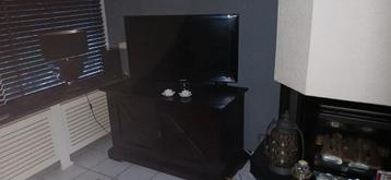 Tv-kast / Dressoir beschikbaar voor biedingen