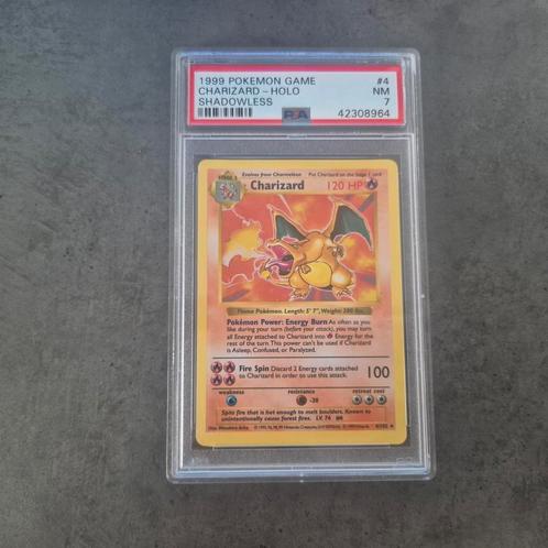 Charizard Base Set Shadowless PSA 7, Hobby en Vrije tijd, Verzamelkaartspellen | Pokémon, Zo goed als nieuw, Losse kaart, Ophalen of Verzenden