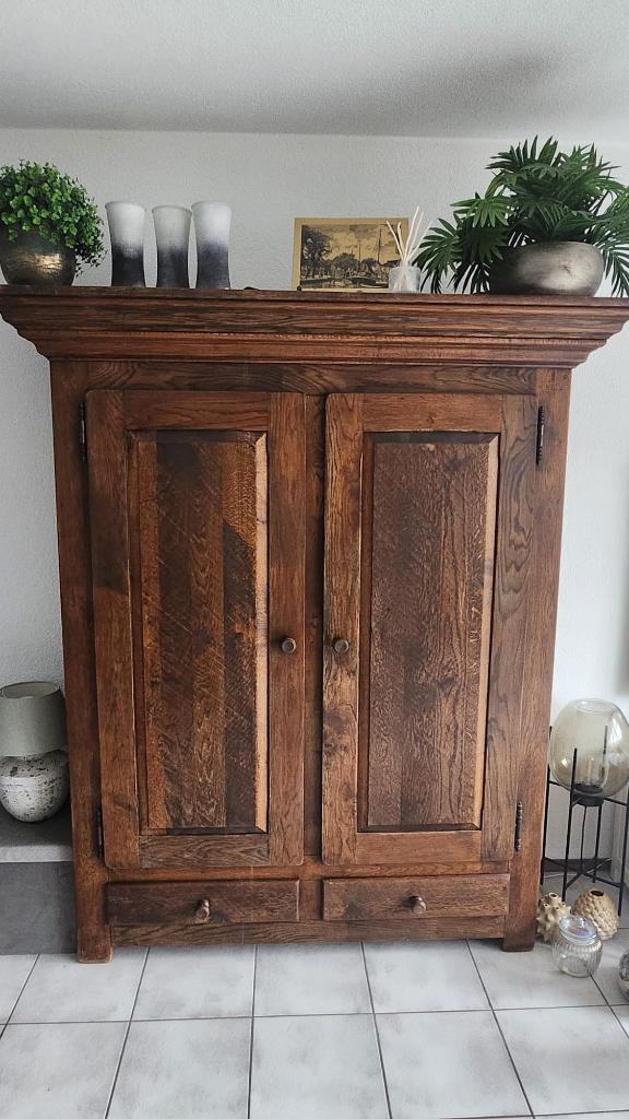 Eiken buffet / servies kast, Huis en Inrichting, Kasten | Buffetkasten, Gebruikt, 150 tot 200 cm, 100 tot 150 cm, 25 tot 50 cm