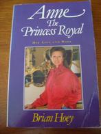 Boeken over het Engelse koningshuis, Verzamelen, Koninklijk Huis en Royalty, Ophalen of Verzenden, Gebruikt, Buitenland, Tijdschrift of Boek