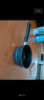 Tefal steelpan zgan, Huis en Inrichting, Keuken | Potten en Pannen, Ophalen of Verzenden, Zo goed als nieuw, Rvs, Kookpan of Snelkookpan