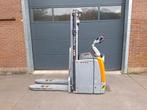 Still Stapelaar 2 tons 455cm triplo 2015 (0025), Zakelijke goederen, Machines en Bouw | Heftrucks en Intern transport, Elektrisch