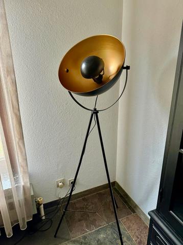 Art deco vloerlamp – zwart/goud – 155 cm hoog beschikbaar voor biedingen