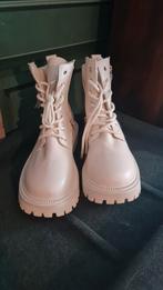 Nieuw! Witte Laarzen 42, Kleding | Dames, Ophalen of Verzenden, Nieuw, Wit