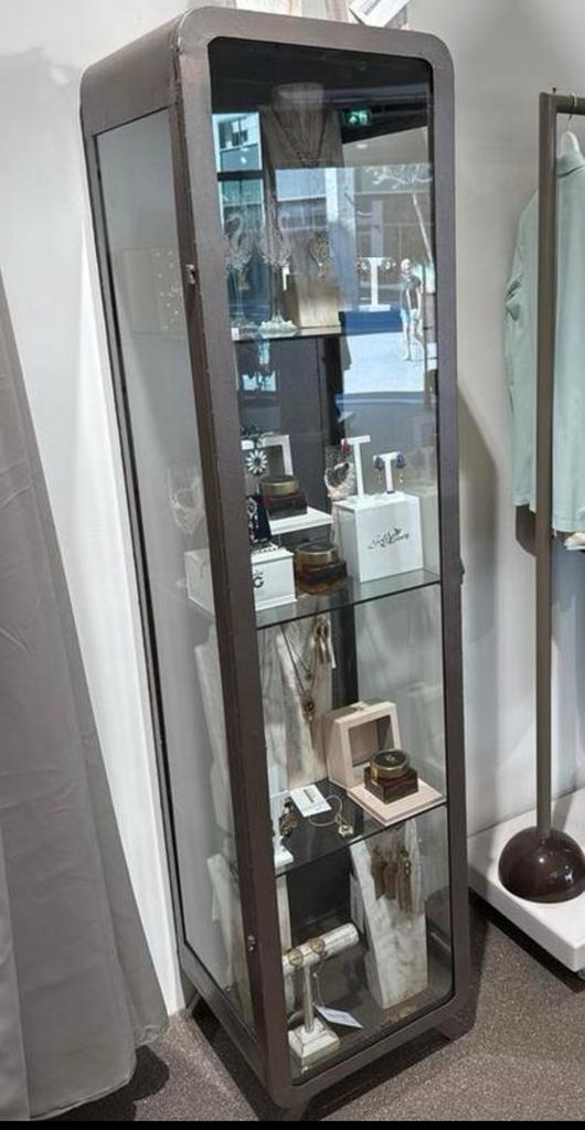 “Start je winkel in stijl – complete luxe inventaris!, Huis en Inrichting, Kasten | Vitrinekasten, Zo goed als nieuw, Minder dan 100 cm