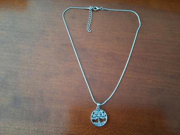 Zilverkleurige Levensboom Ketting - 42cm beschikbaar voor biedingen