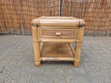 Vintage Bamboe Nachtkastje Boheemse Stijl Jaren 70 beschikbaar voor biedingen