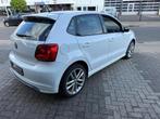 Volkswagen Polo 1.2 TSI R-Line, Auto's, Stof, Gebruikt, Zwart, 4 cilinders
