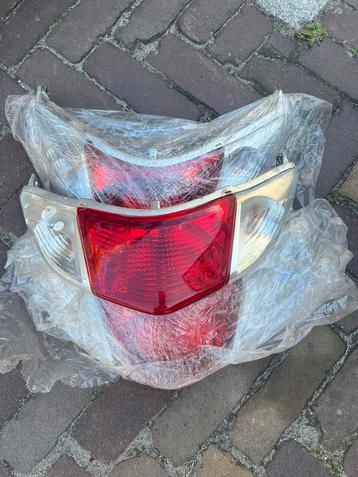 Piaggio new fly onderdelen beschikbaar voor biedingen