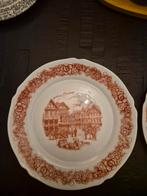 Arcopal Borden met Dorpsgezicht, Huis en Inrichting, Keuken | Servies, Ophalen, Gebruikt, Bord(en), Overige stijlen