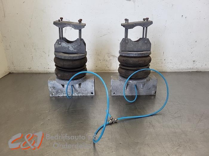 Luchtvering set van een Mercedes Sprinter, Auto-onderdelen, Ophanging en Onderstel, Mercedes-Benz, Gebruikt, 3 maanden garantie