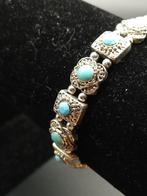 Vintage Stijl Zilveren Armband met Turquoise Accenten, Kunststof of Plastic, Nieuw, Ophalen of Verzenden, Met strass