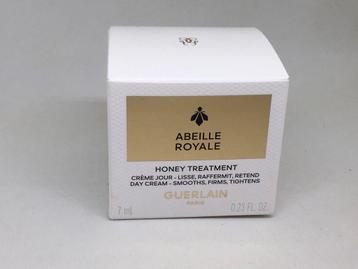 Abeille Royale Honey treatment Day cream thigtens skin 7 ml beschikbaar voor biedingen