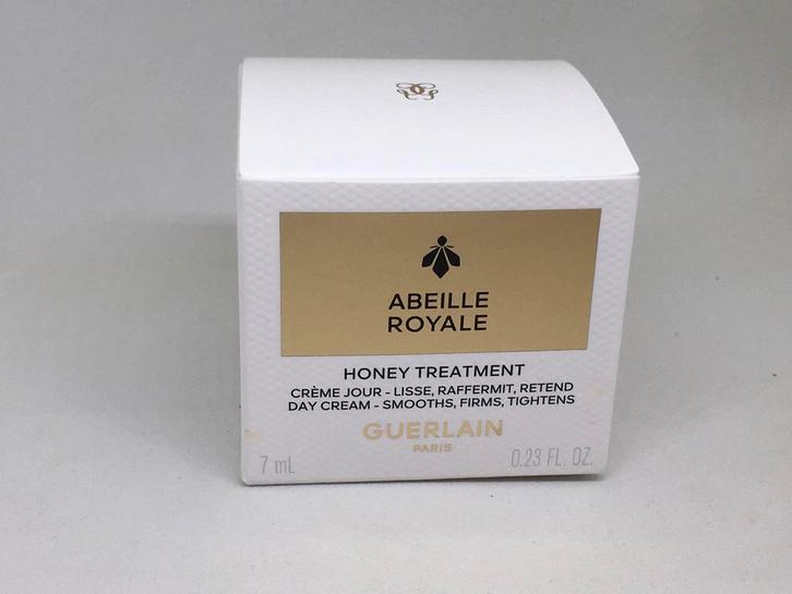 Abeille Royale Honey treatment Day cream thigtens skin 7 ml, Sieraden, Tassen en Uiterlijk, Uiterlijk | Gezichtsverzorging, Nieuw