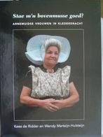 Arnemuidse vrouwen in klederdracht. Zeeland., Boeken, Ophalen of Verzenden, Zo goed als nieuw, 20e eeuw of later