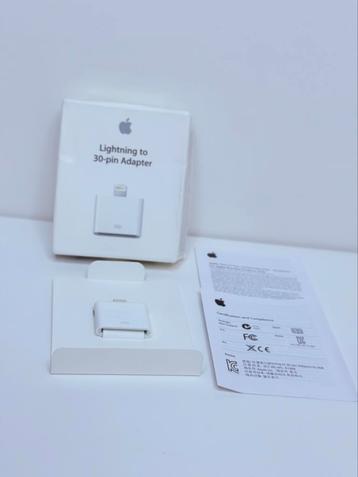 Apple Lightning naar 30-pin adapter beschikbaar voor biedingen