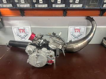 Derbi 80cc malossi blok met yasuni r4 beschikbaar voor biedingen