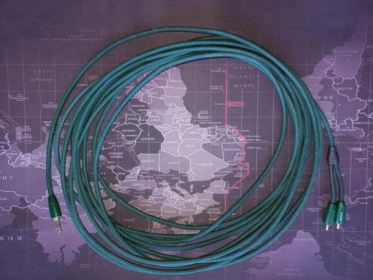 AudioQuest Evergreen  8 mtr, Audio, Tv en Foto, Audiokabels en Televisiekabels, Zo goed als nieuw, Overige kabels, 5 tot 10 meter