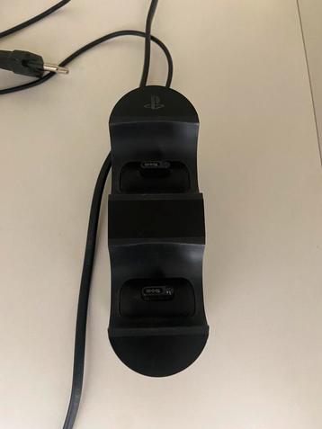 Oplaadstation 2 PlayStation 4 controllers te koop! beschikbaar voor biedingen