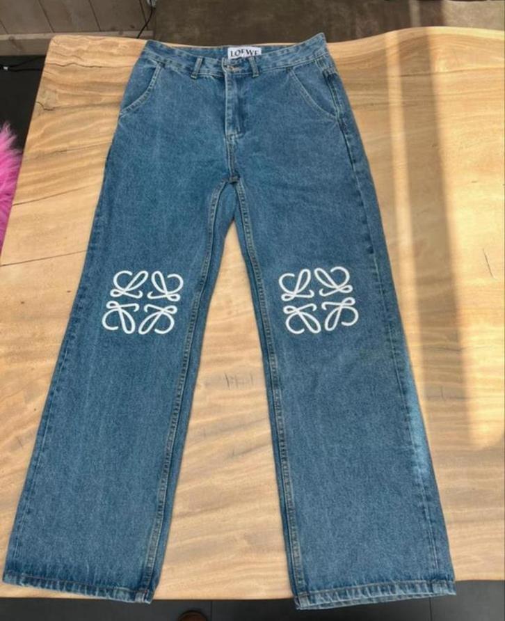 Loewe anagram jeans, Kleding | Dames, Spijkerbroeken en Jeans, Zo goed als nieuw, W30 - W32 (confectie 38/40), Blauw, Ophalen of Verzenden