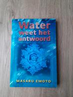 Water weet het antwoord - Masaru Emoto, Achtergrond en Informatie, Masaru Emoto, Ophalen of Verzenden, Zo goed als nieuw