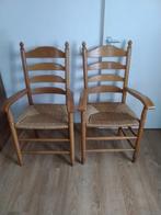 2 stoelen met armleuning met biezen zitting, Ophalen, Gebruikt