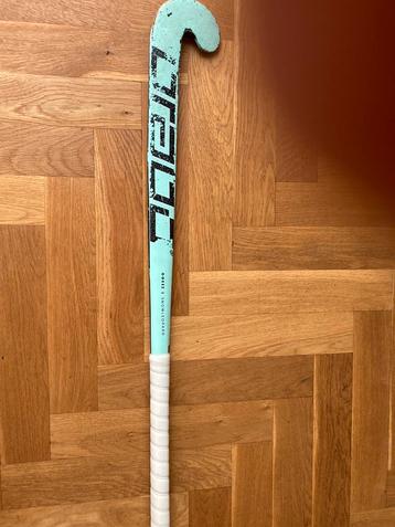 Brabo Ogeez Snowleopard hockey stick 35 inch