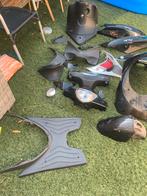 Piaggio new fly kappen, Ophalen
