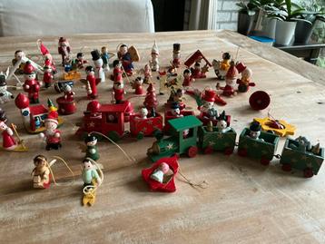 Vintage houten  🎄 kersthangers. Houten figuurtjes 🎅 kerst beschikbaar voor biedingen