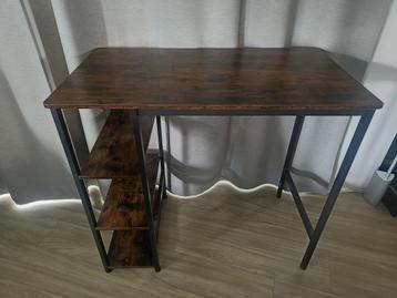 Bartafel beschikbaar voor biedingen