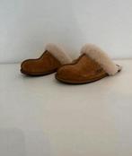 Ugg Australia pantoffels bruin, maat 36, Kleding | Dames, Schoenen, UGG, Bruin, Ophalen of Verzenden, Pantoffels of Sloffen