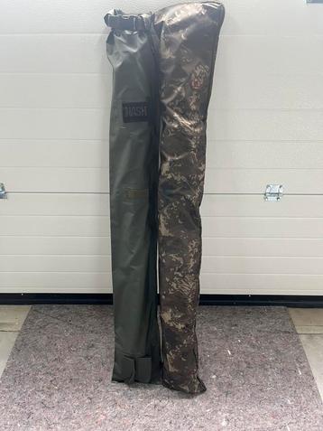 Nash drie poot en weegzak in nieuwstaat! beschikbaar voor biedingen