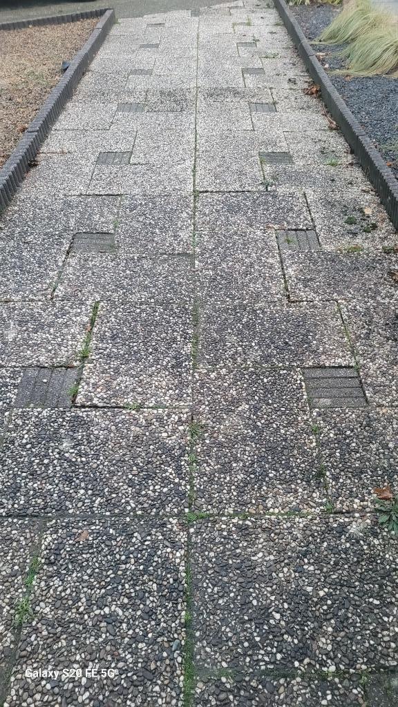 Tegels en Gele kiezel en Borderrand Stonewish Pallisades, Tuin en Terras, Tegels en Klinkers, Gebruikt, Terrastegels, Beton, 10 m² of meer