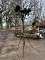 Oude theater spots op statief