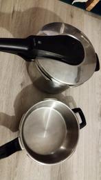 RVS Snelkookpan - 2 stuks-WMF Perfect Pro, Huis en Inrichting, Keuken | Potten en Pannen, Ophalen of Verzenden, Zo goed als nieuw