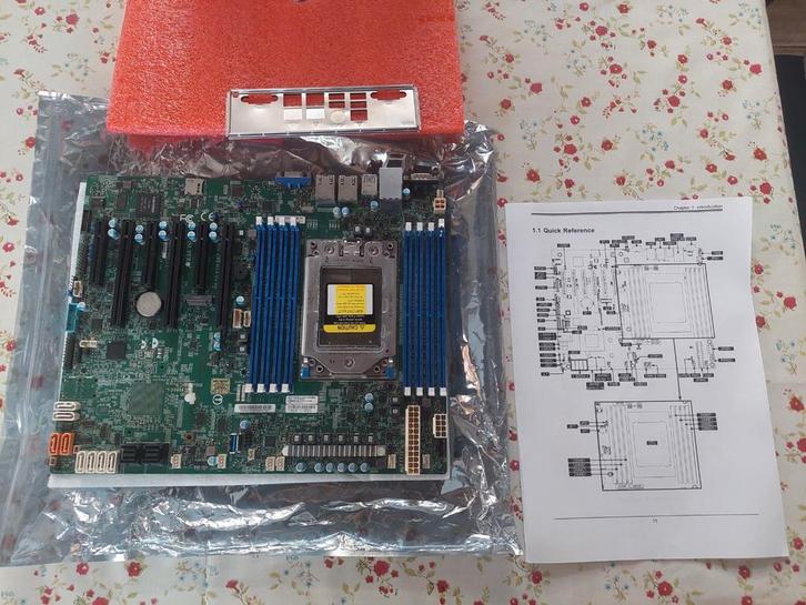 Supermicro H11SSL-NC ATX Moederbord - AMD Ryzen, Computers en Software, Moederborden, Zo goed als nieuw, AMD, DDR4, Ophalen of Verzenden