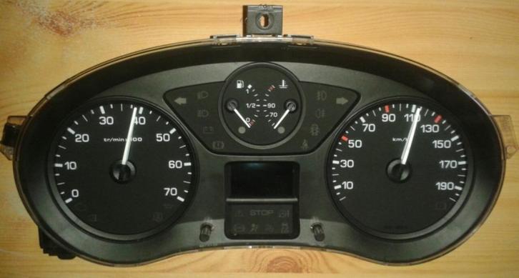 Kmteller Peugeot Partner herstel instrumentenpaneel, Auto-onderdelen, Dashboard en Schakelaars, Peugeot, Gebruikt, Ophalen of Verzenden