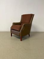 Engelse fauteuil in stof en leer van Jeantique, Huis en Inrichting, Fauteuils, 75 tot 100 cm, 50 tot 75 cm, Ophalen, Stof
