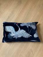 Kussen met kraanvogel print, Huis en Inrichting, Ophalen, Zo goed als nieuw, Blauw, Rechthoekig