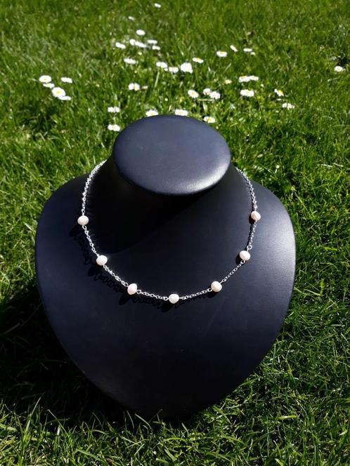 Verstelbare, zilverkleurige ketting met 7 zoetwaterparel, Sieraden, Tassen en Uiterlijk, Kettingen, Nieuw, Overige materialen