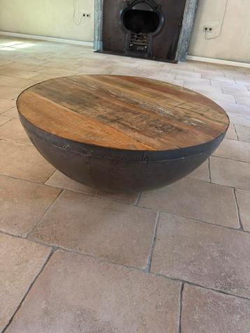 Bowl salontafel mooi beschikbaar voor biedingen